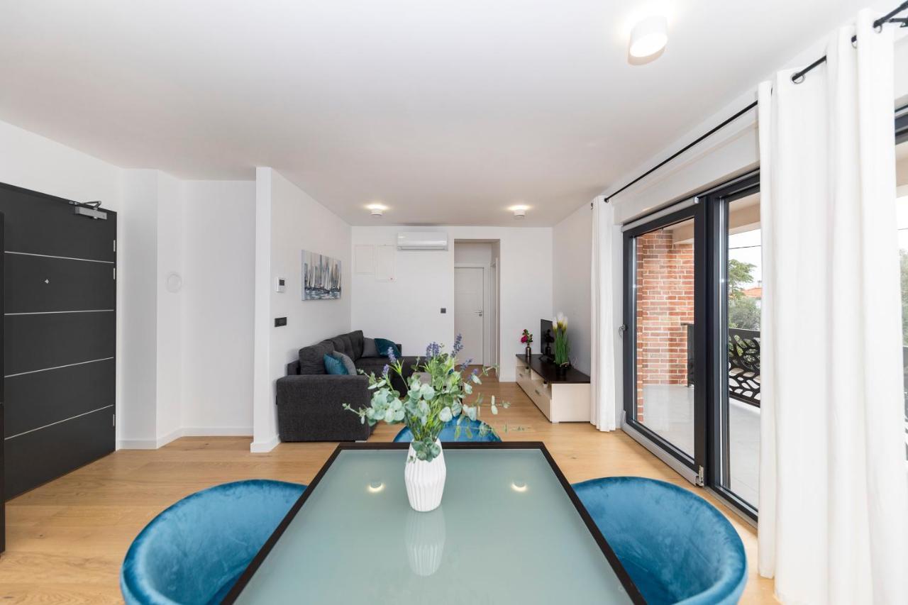 Apartment Marianne , Parking Free , 2 Bedroom & 2 Bathroom , Modern & Cozy ザダル エクステリア 写真