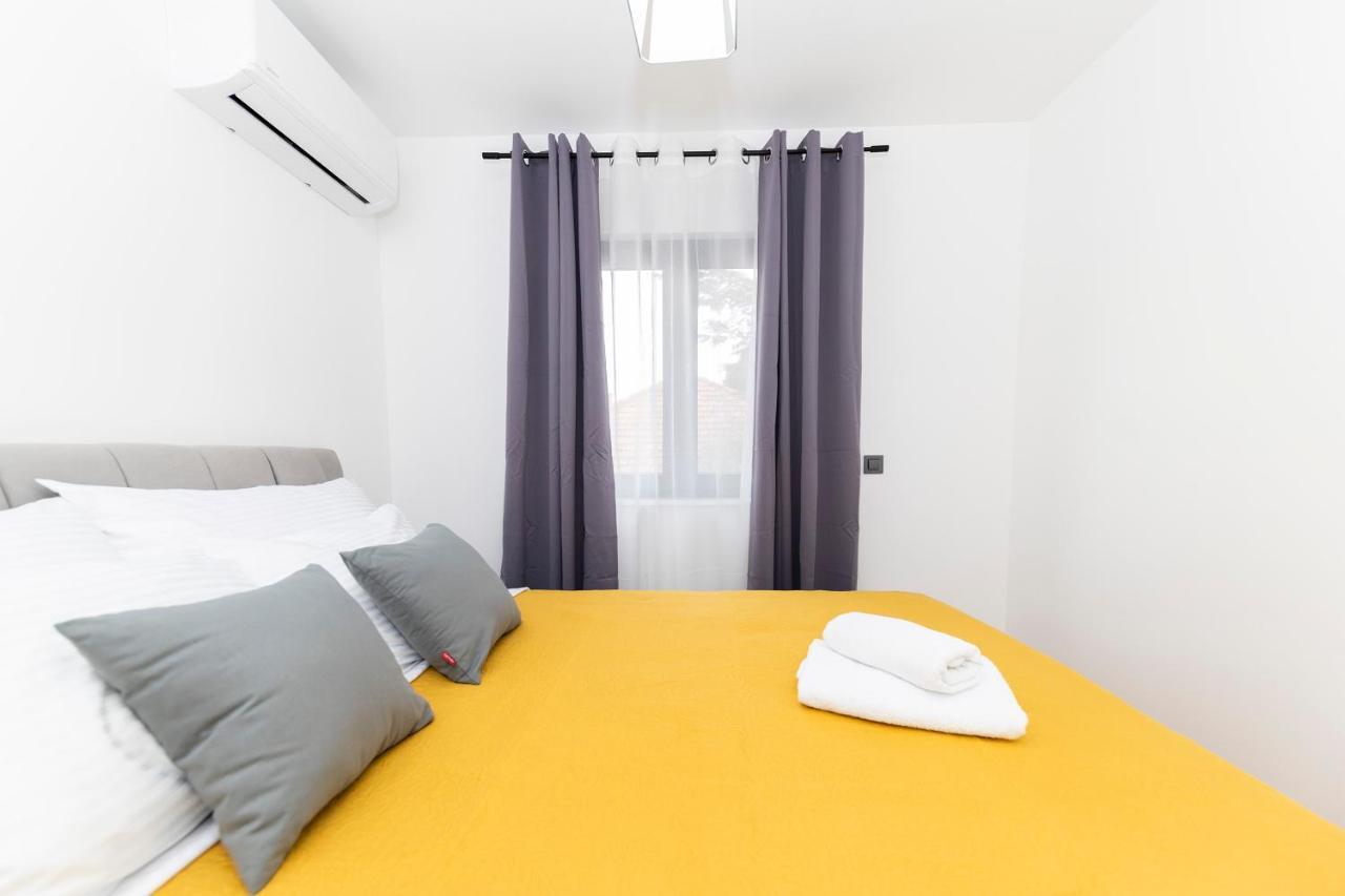 Apartment Marianne , Parking Free , 2 Bedroom & 2 Bathroom , Modern & Cozy ザダル エクステリア 写真